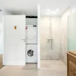 2 Bedroom In *